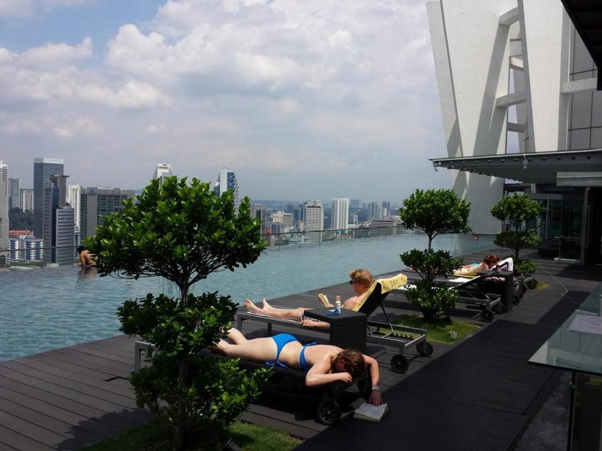 Klcc Inifinity Pool - The Regalia Residences & Suites By Kl Minsu Kuala Lumpur Exterior foto
