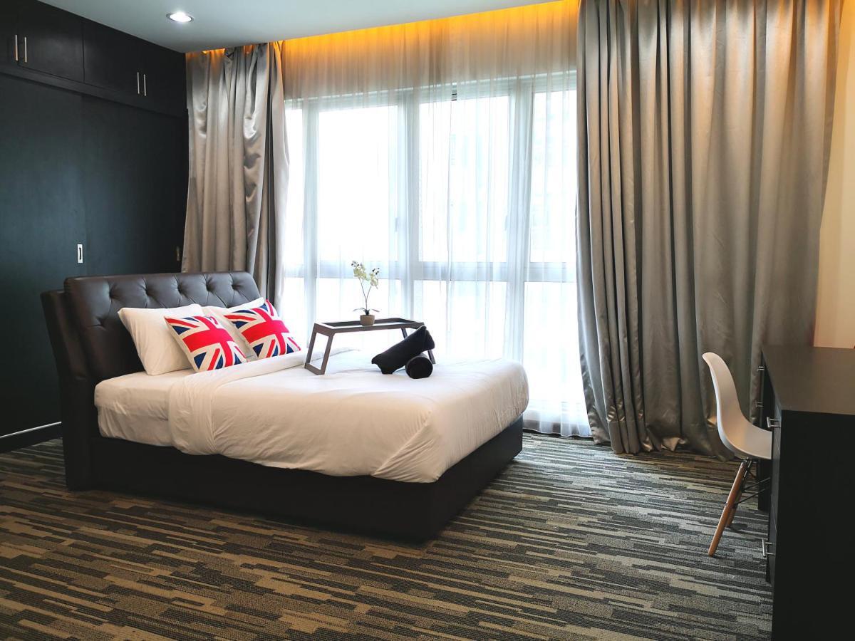 Klcc Inifinity Pool - The Regalia Residences & Suites By Kl Minsu Kuala Lumpur Exterior foto